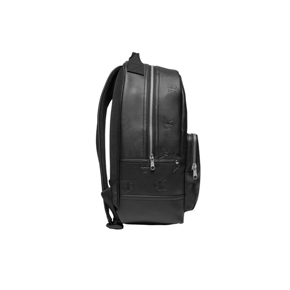 Mochila de polietileno negro