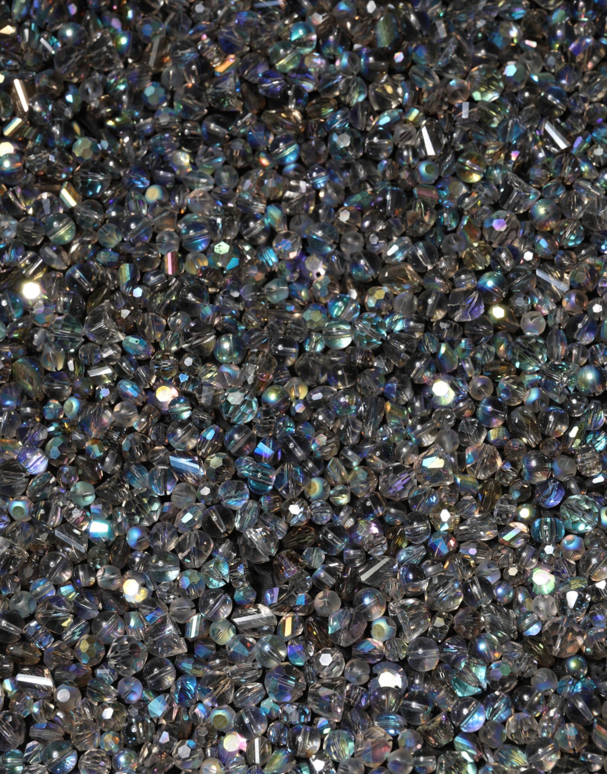 Pantalones cortos de cintura alta con adornos multicolores