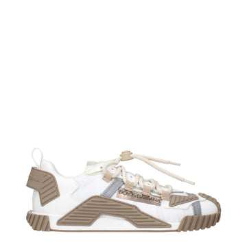 Zapatillas deportivas blancas de tela