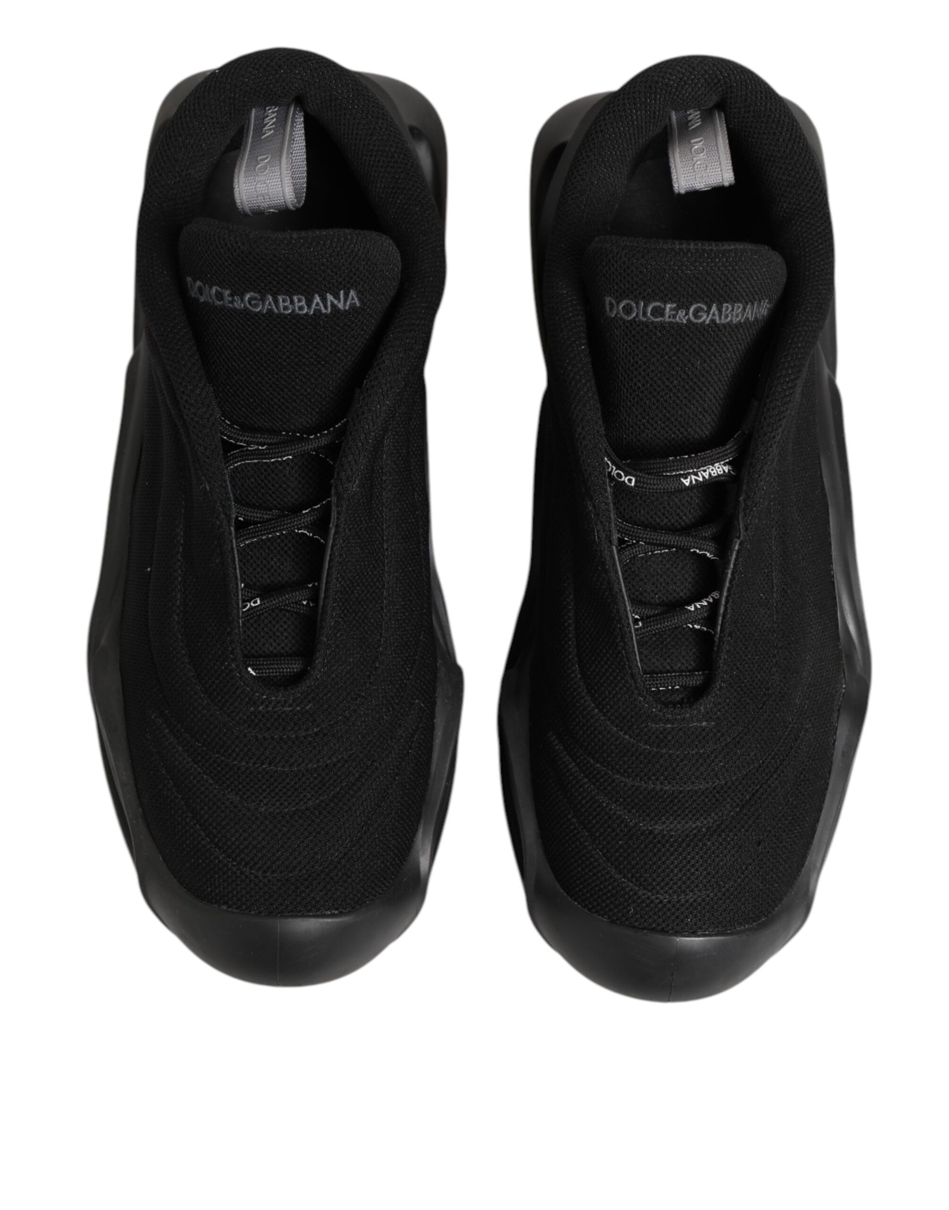 Detail of laces and rubber sole on black wave low top men sneakers