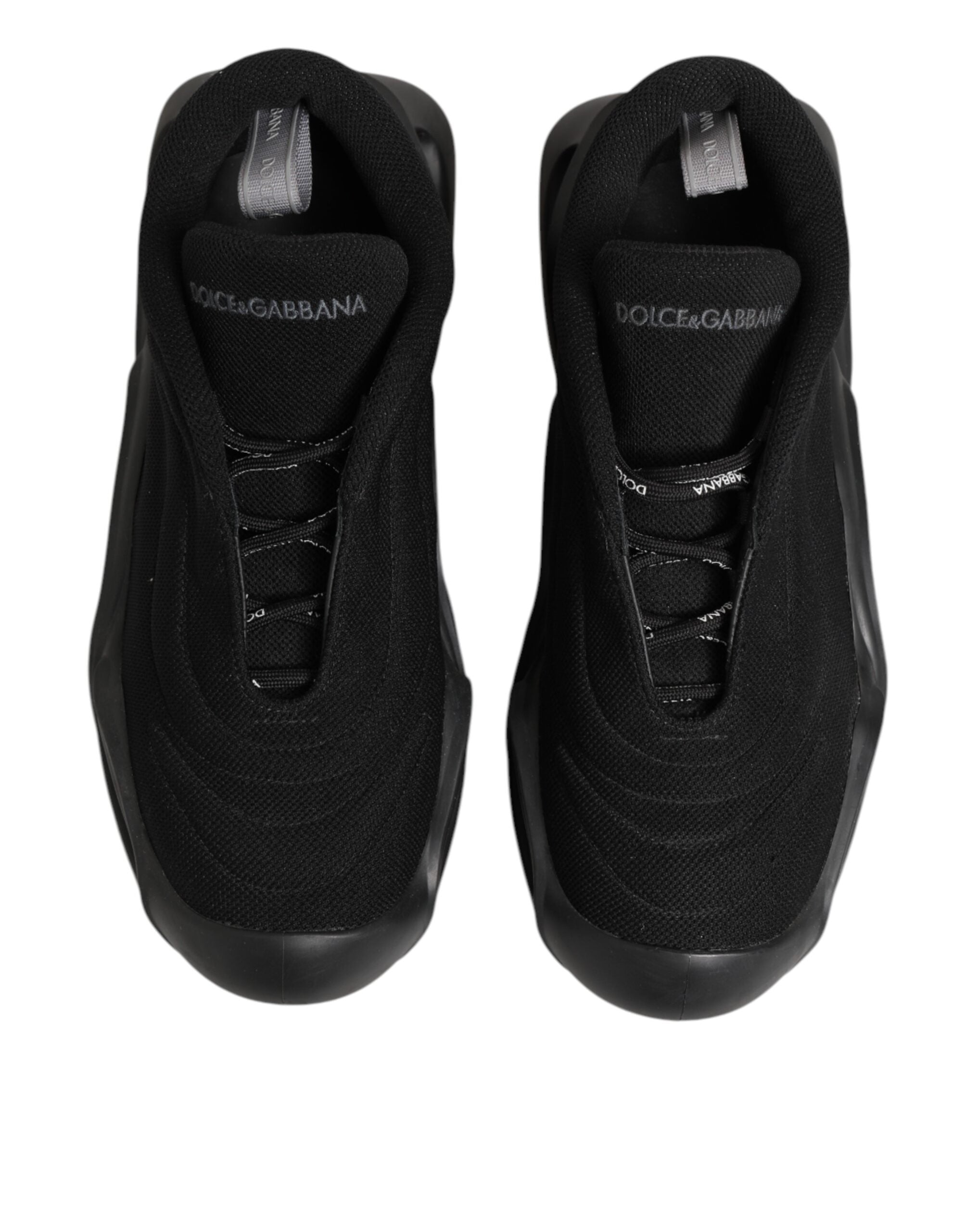 Detail of laces and rubber sole on black wave low top men sneakers