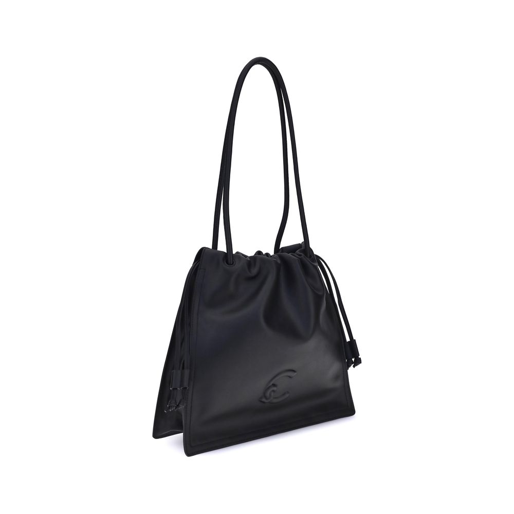 Elegant black leather handbag with spacious interior