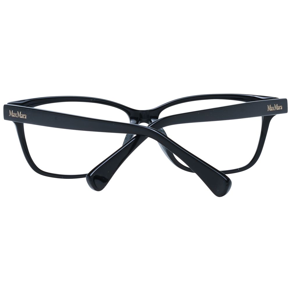 Black plastic glasses frames on face – Kilaue eyewear