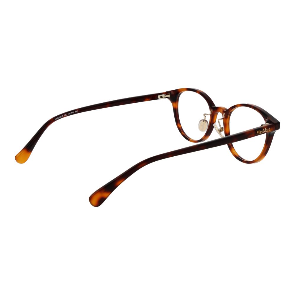 close-up-detail-of-brown-acetate-glasses-frames
