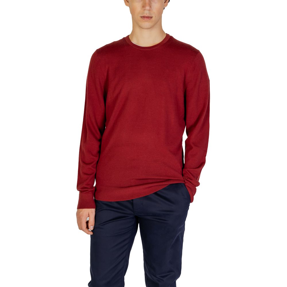Calvin Klein men’s bordeaux merino wool crewneck sweater front view