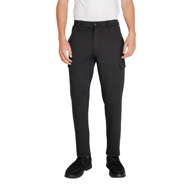 Calvin Klein men’s nero comfort knit tapered joggers front view