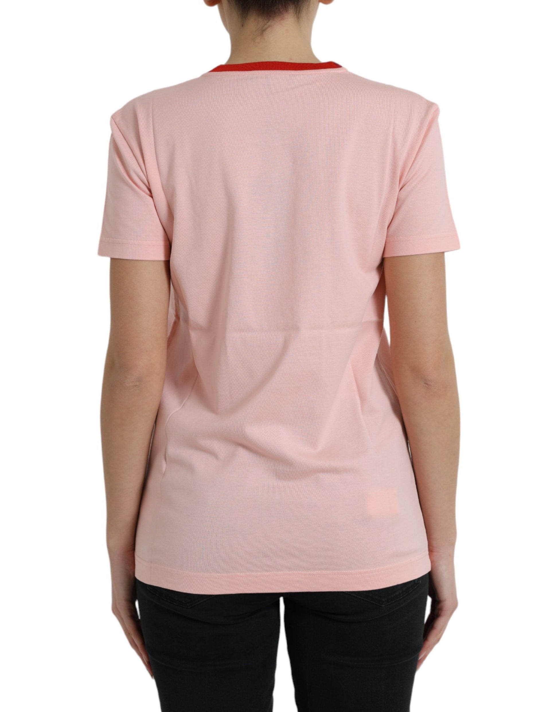 Casual pink cotton t‑shirt with vibrant graphic