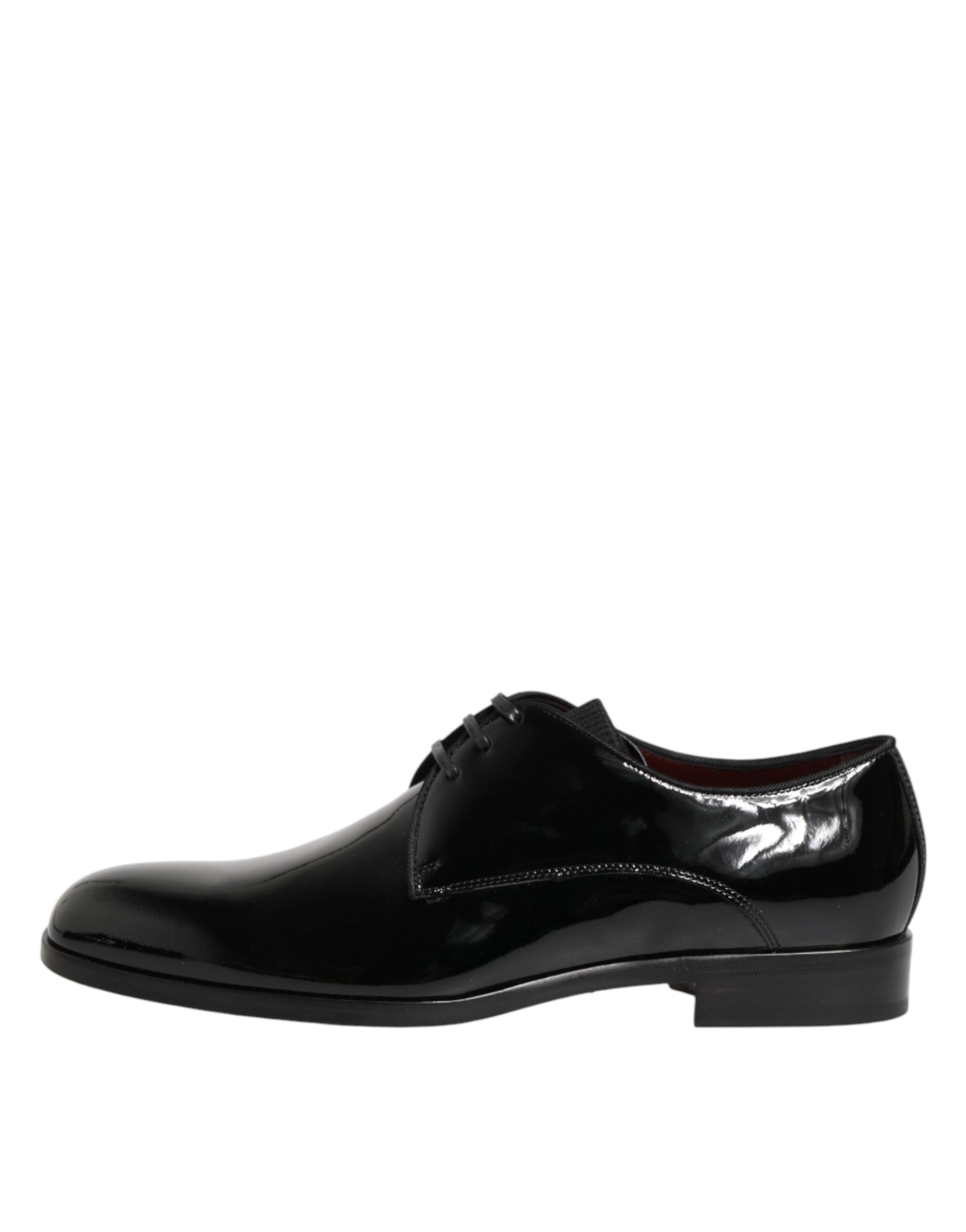 Model wearing Dolce & Gabbana black calfskin leather Derby shoes by KILAUE
