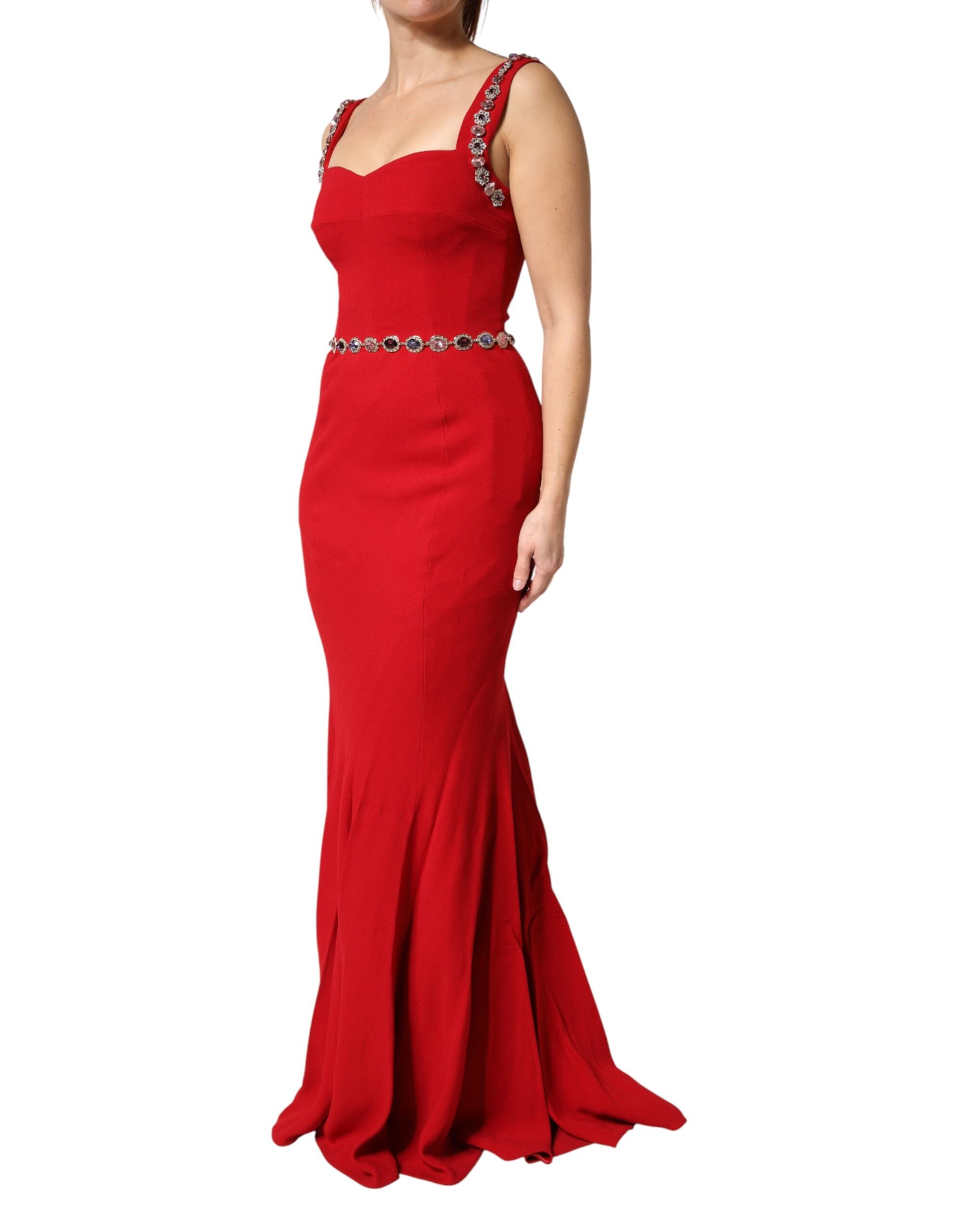 Kilaue red formal gown with fitted mermaid silhouette